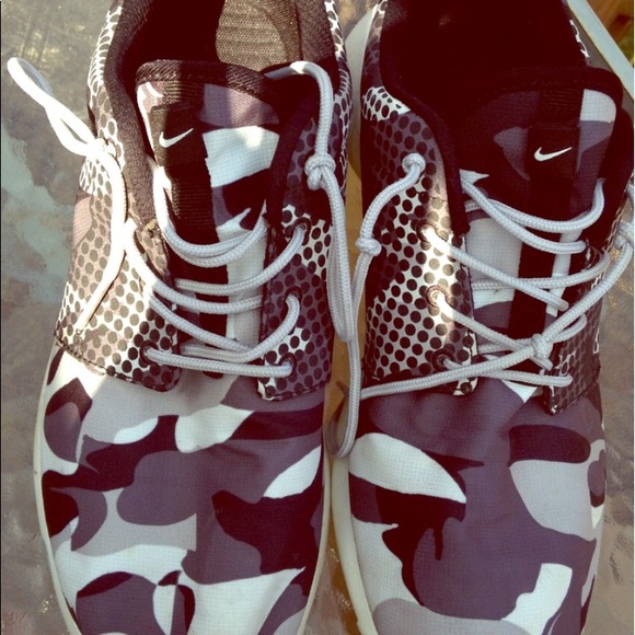 UniSex Nike Camo Kicks 👟👟 - Picture 2 of 7